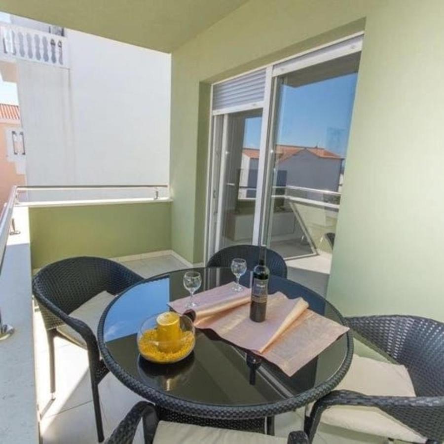 Apartment Mali San โตรกีร์ ภายนอก รูปภาพ